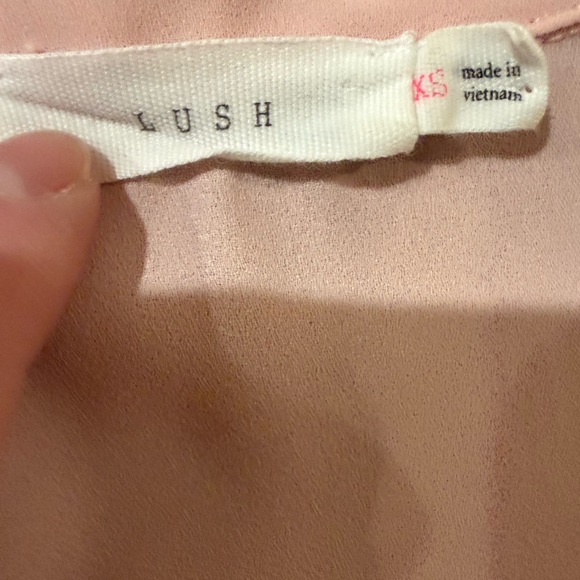 Lush Blush Pink V-Neck Tunic Top Lightweight Size XS - Picture 2 of 6
